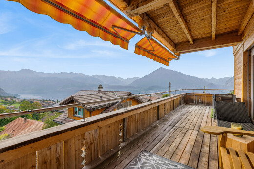 terrasse avec vue sur la montagne, mountain view, terrasse, auvent, et from property