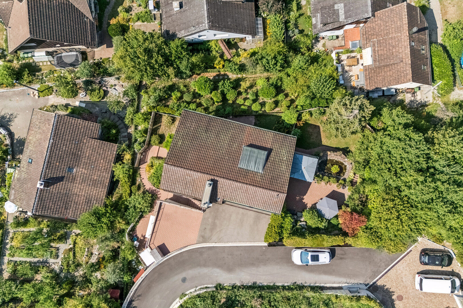lage auf der karte mit aerial map
