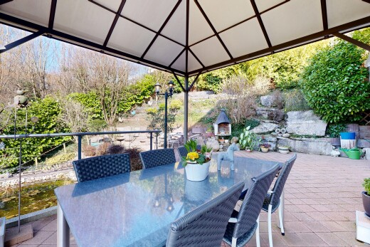terrasse mit from property, essbereich im freien, und terrasse