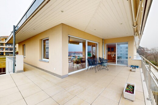 terrasse avec terrasse, overcast, et from property