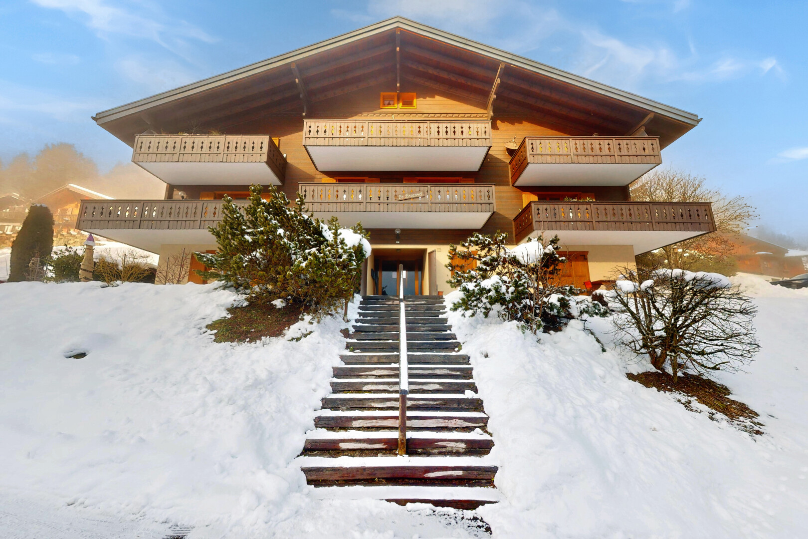 außenansicht mit snow und treppen