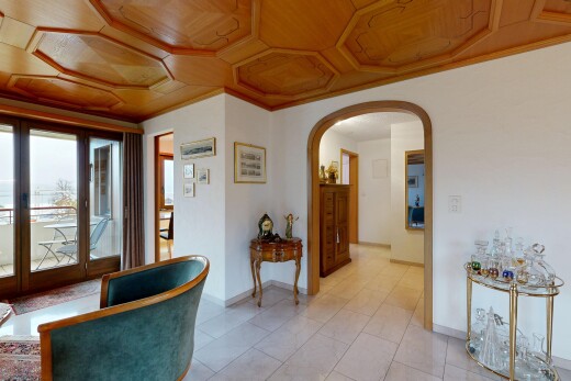 wohnzimmer mit inside property, drywall, gipskartonwand, baseboards wall, und sockelleisten