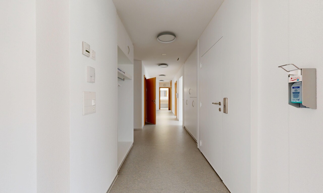 couloir avec cloison sèche