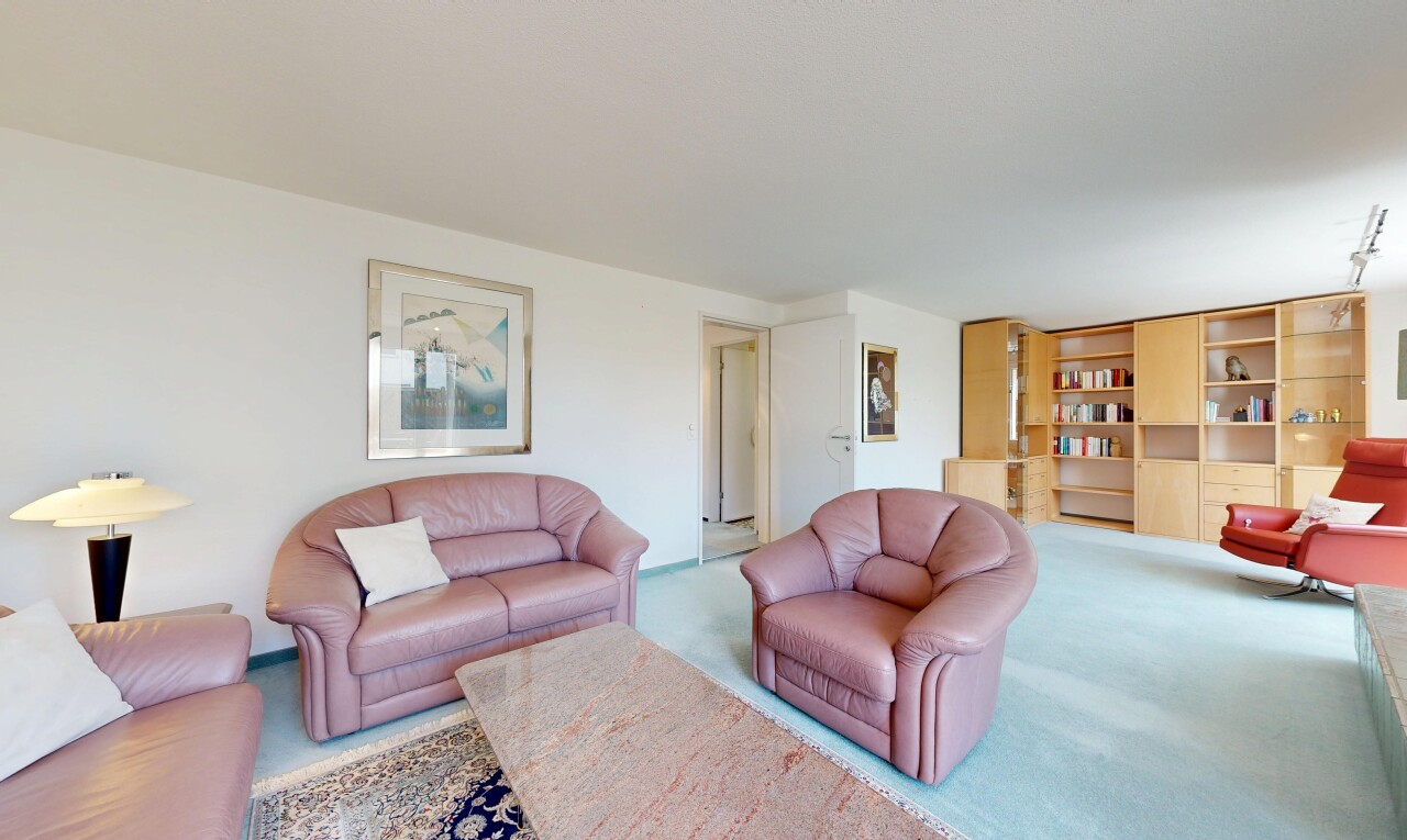 wohnzimmer mit inside property, gipskartonwand, drywall, teppich, und carpet