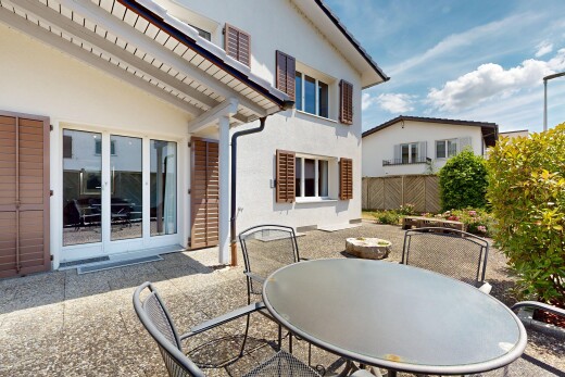 terrasse mit essbereich im freien, terrasse, day time, from property, und zaun