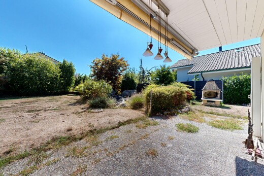 garten mit from property und day time