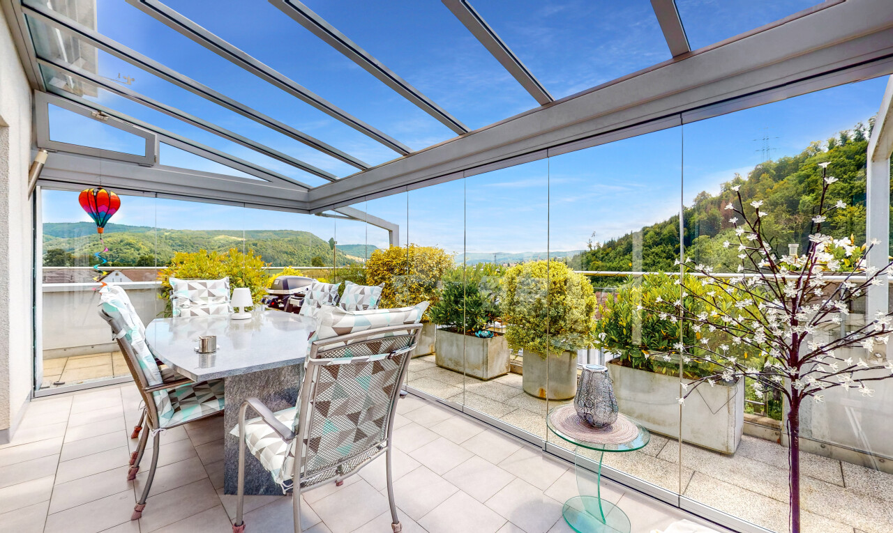 terrasse avec coin repas extérieur, from property, day time, pergola, et terrasse