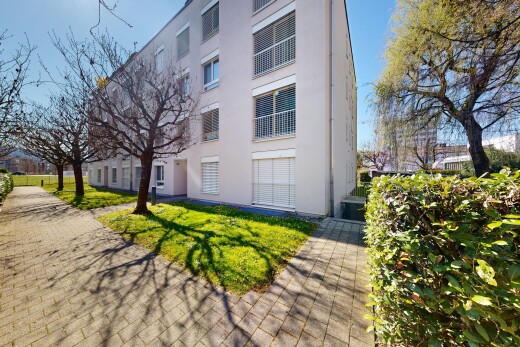 außenansicht mit blick auf wohnanlage, apartment complex view, from community, und day time