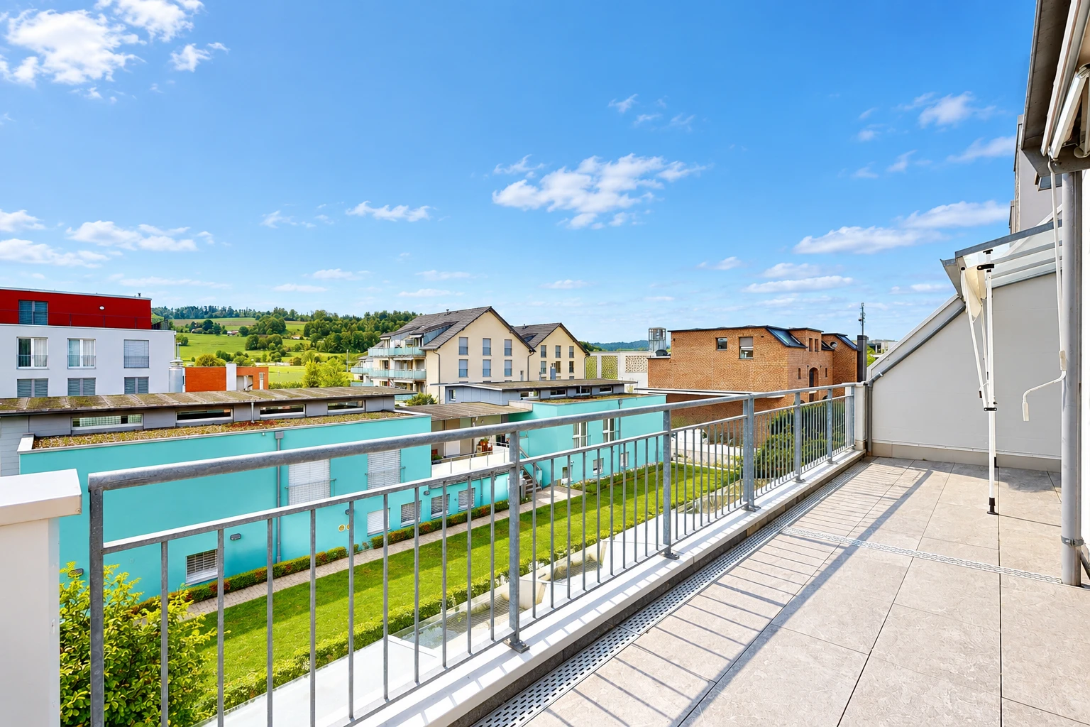 terrasse mit view focus, from property, und day time