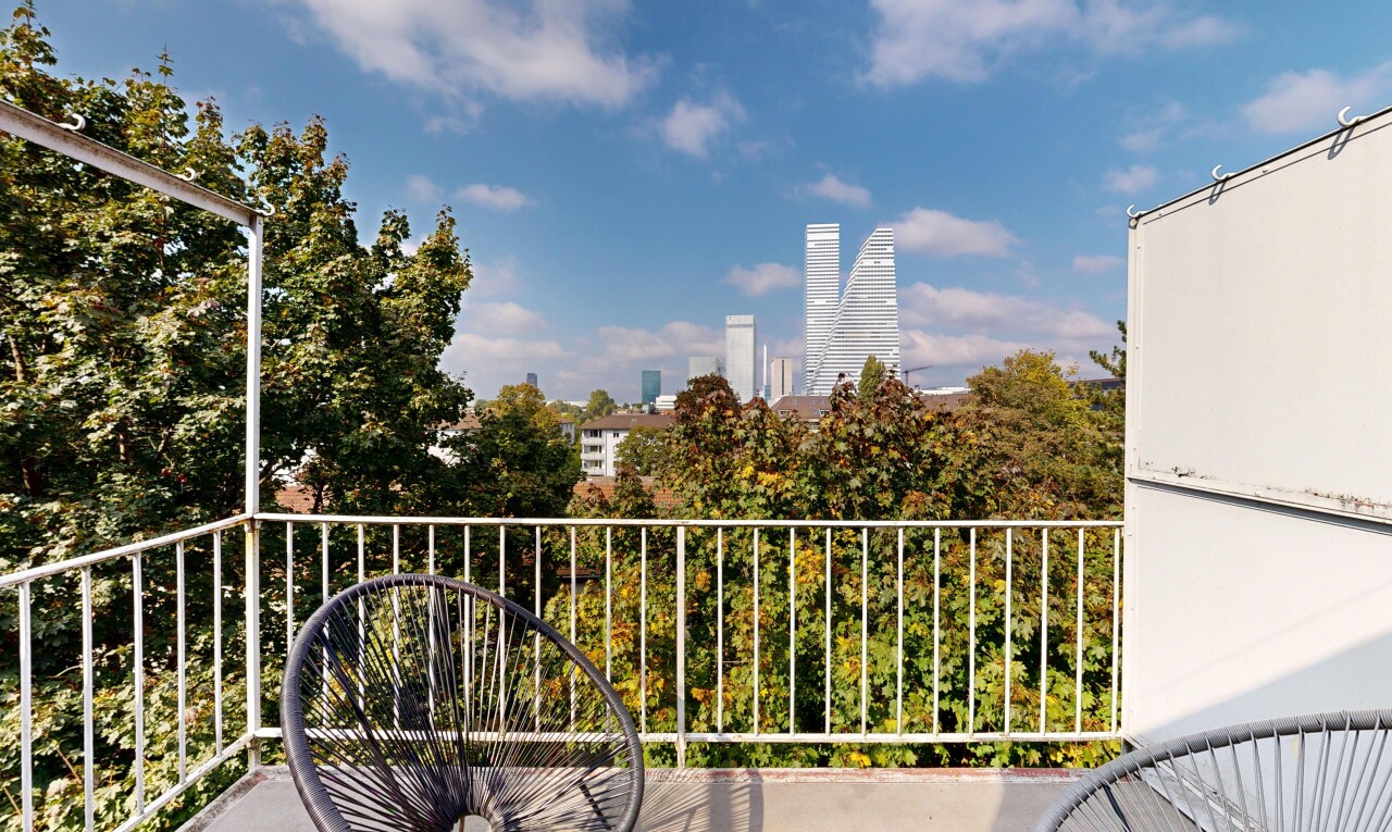 balcon avec balcon, day time, city view, vue sur la ville, et from property