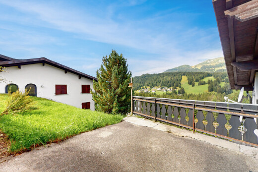 außenansicht mit stuckverkleidung, day time, blick auf die berge, mountain view, und terrasse