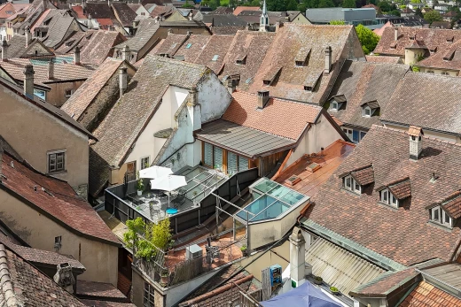 extérieur du bâtiment avec vue résidentielle