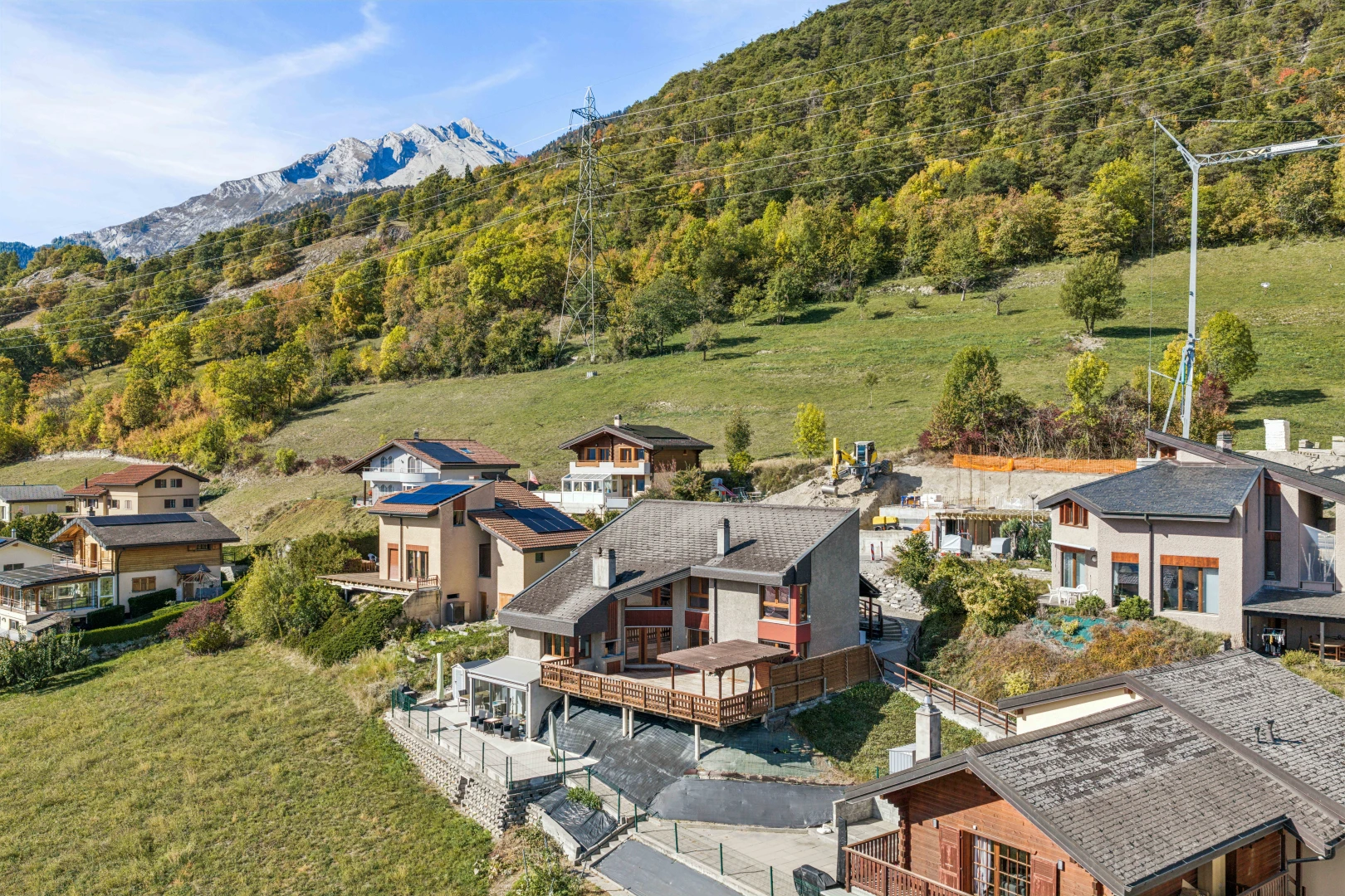vue sur la montagne avec day time, vue sur la montagne, mountain view, et drone view