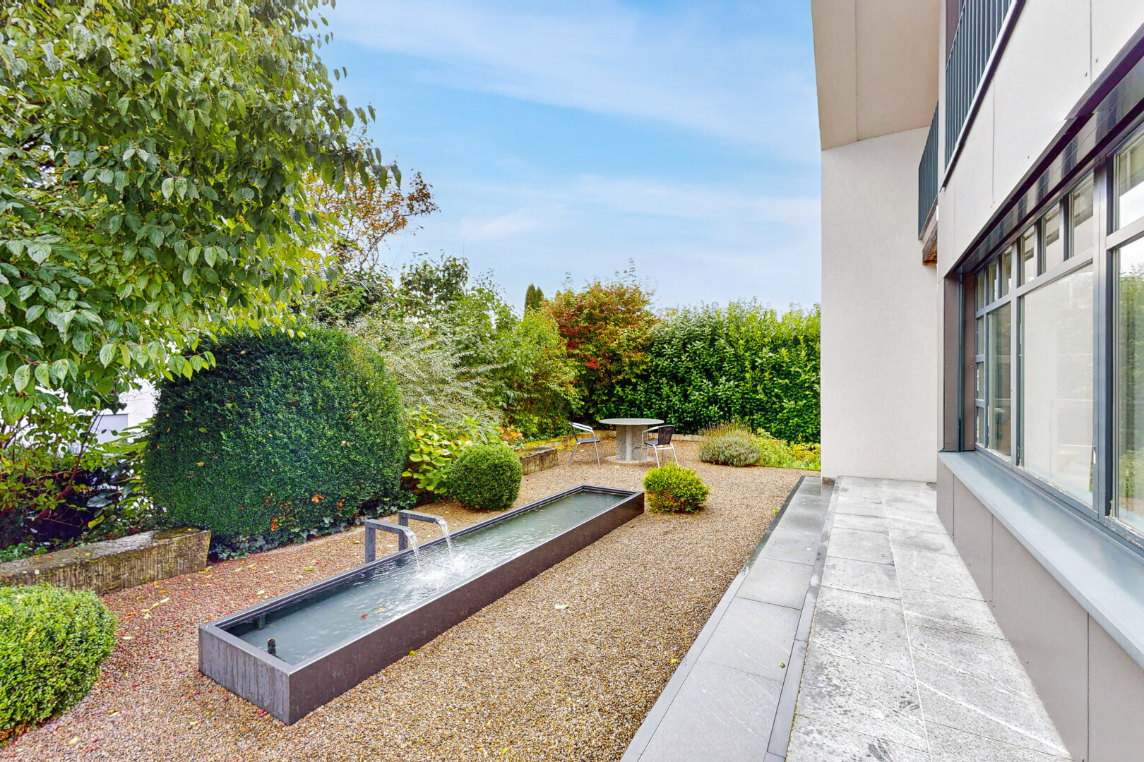 terrasse avec from property et day time