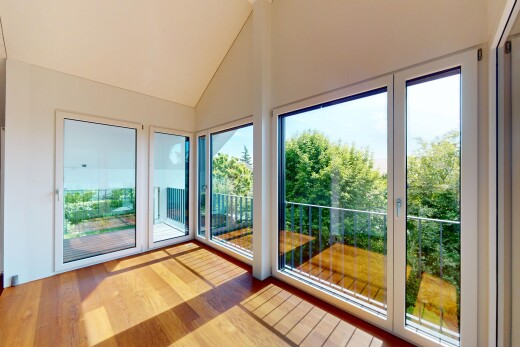 balkon mit inside property, wintergarten, und balkon