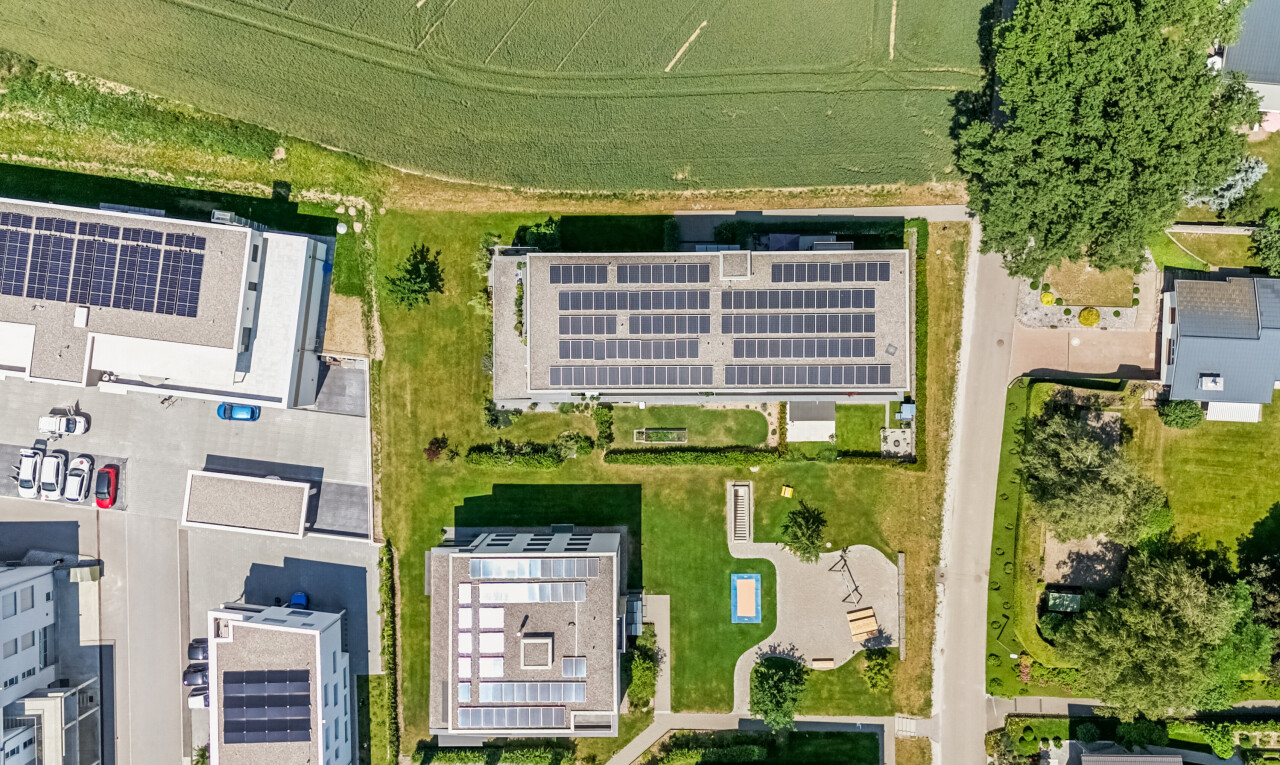 façade avec aerial view
