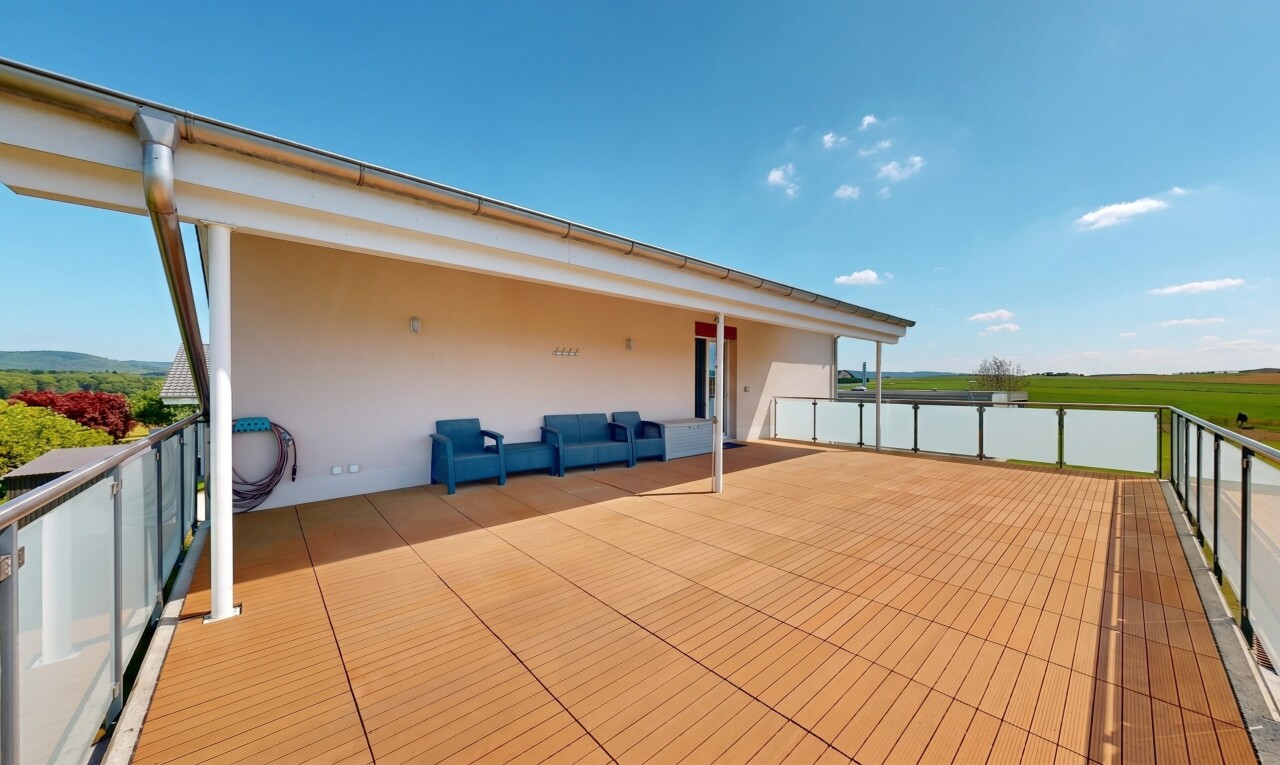 terrasse mit day time, terrasse, from property, seesicht, und water view