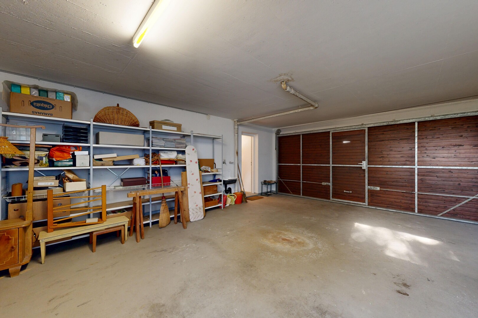 garde-manger avec garage