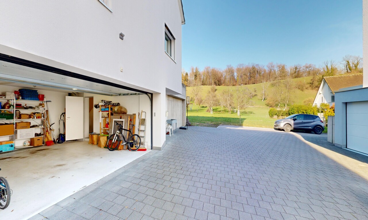 terrasse mit day time, auffahrt, from property, und terrasse