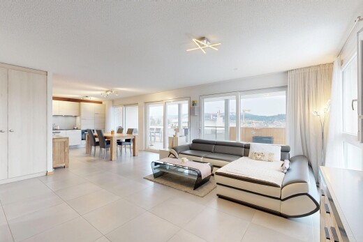 wohn- / esszimmer mit inside property, natürliches licht, natural light, light floor, und fliesenboden