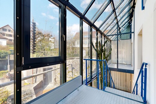 réception / lobby avec day time et natural light