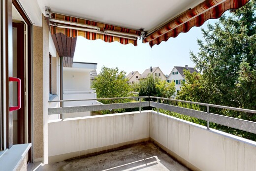 balkon mit balkon, from property, view focus, und day time