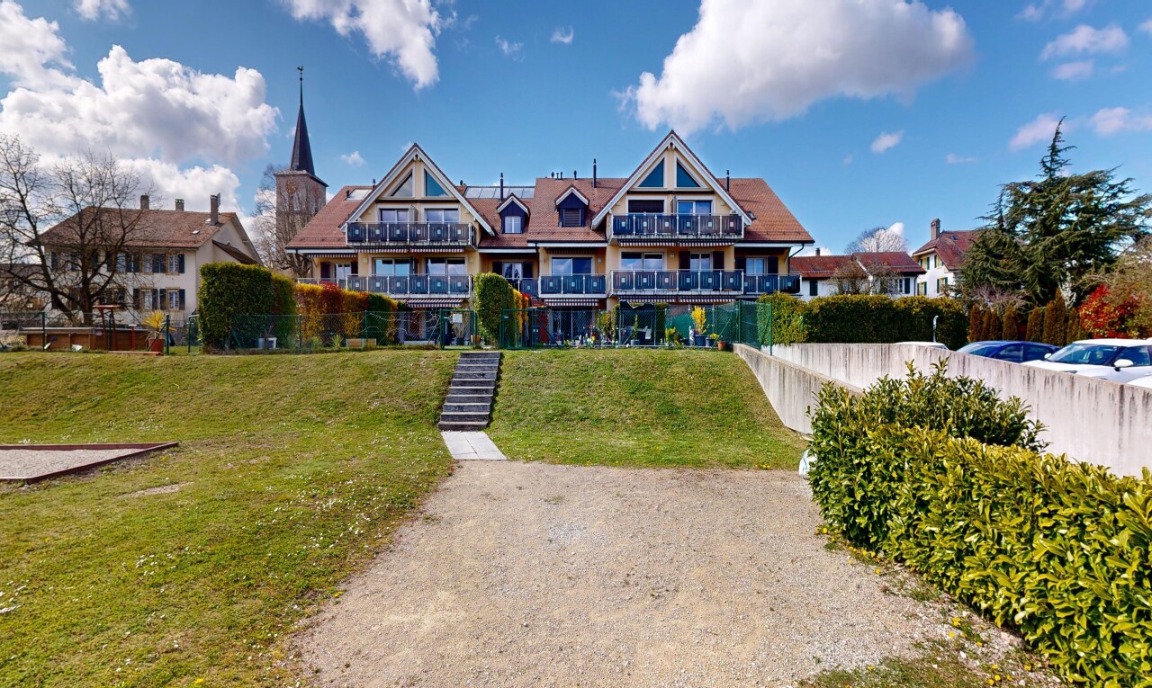 Grand appartement avec vue imprenable sur le Mont-Blanc à Gollion