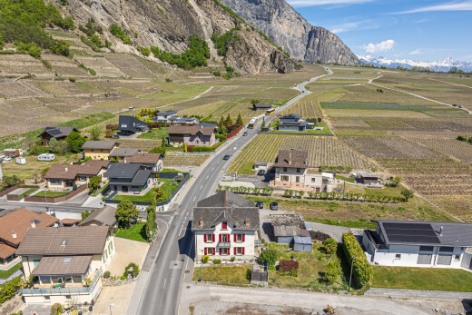 vue sur la montagne avec orchard / agricultural view, vue sur le verger/agriculture, mountain view, vue sur la montagne, et aerial view