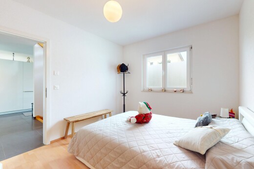 zimmer / schlafzimmer mit natural light, natürliches licht, inside property, drywall, und gipskartonwand