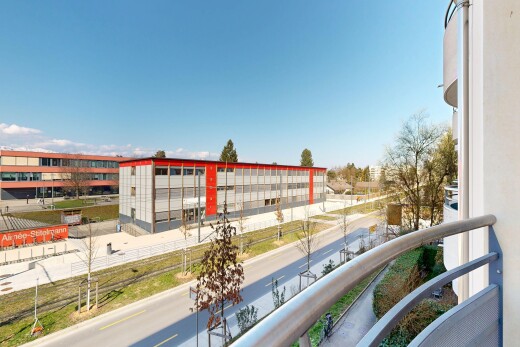 extérieur du bâtiment avec vue sur le complexe d'appartements, apartment complex view, et day time