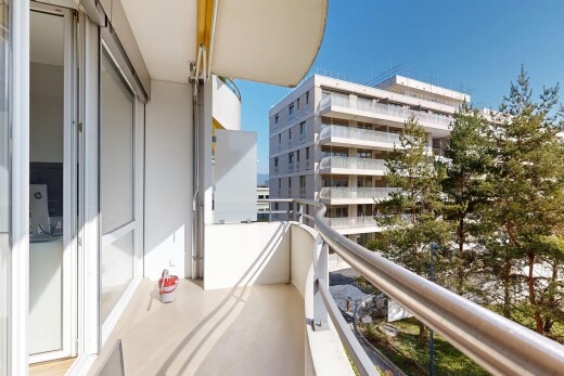 balcon avec balcon, day time, apartment complex view, et from property