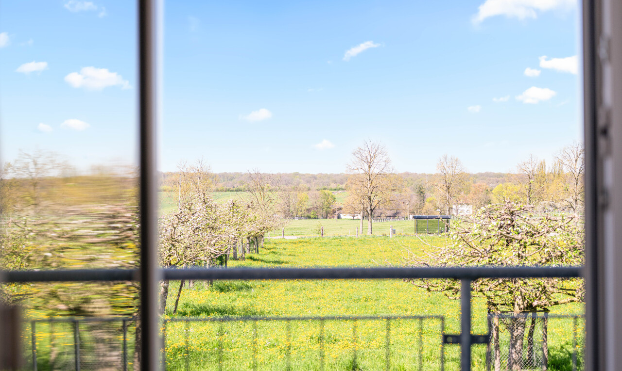 balcon avec vue rurale, rural view, et day time