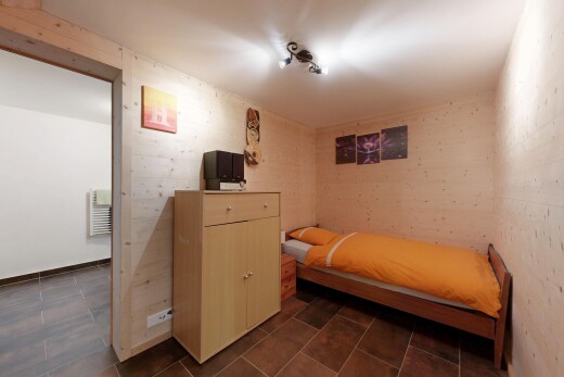 chambre avec inside property et télévision