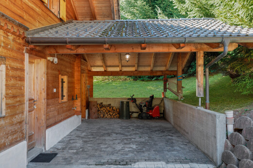terrasse avec pelouse et ventilation