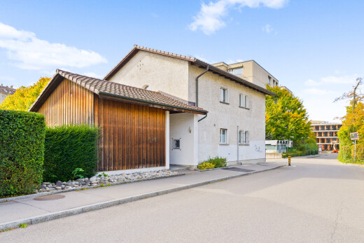 façade avec day time, property visible, et bardage en stuc