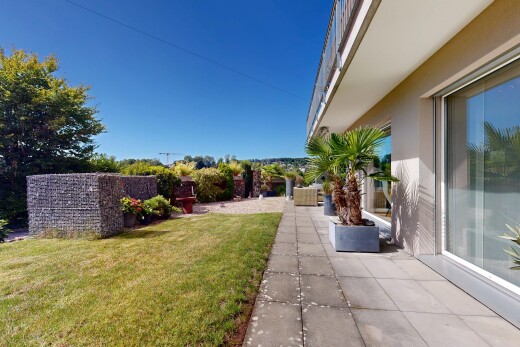 terrasse mit rasen, terrasse, day time, und from property