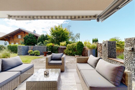 terrasse mit from property, wohnraum im freien, terrasse, und day time