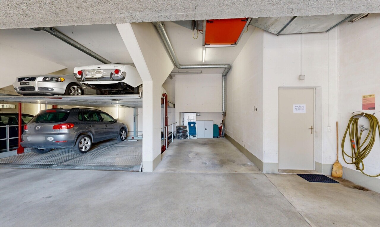 parken mit parkgarage und inside community