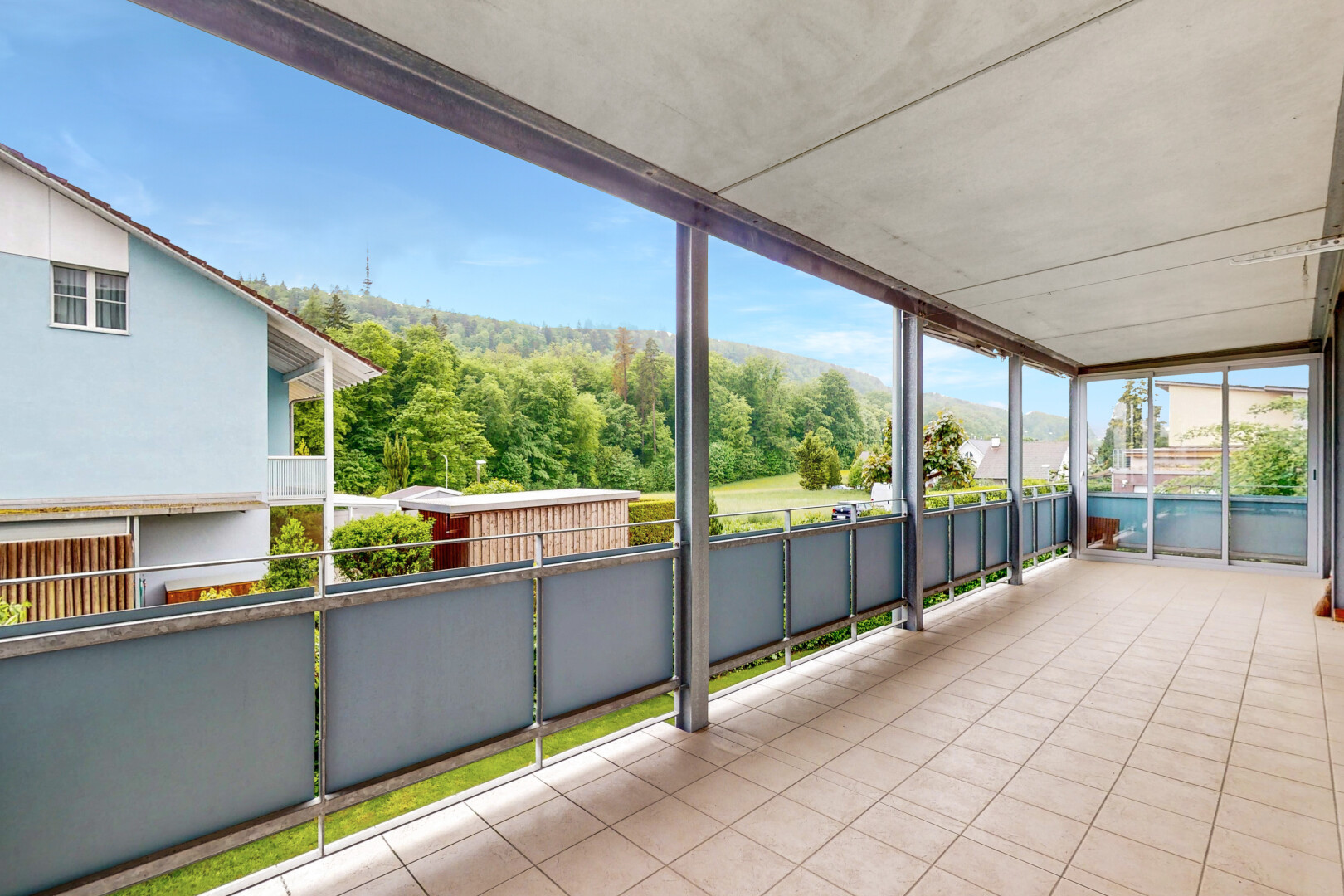 terrasse avec day time, balcon, et from property