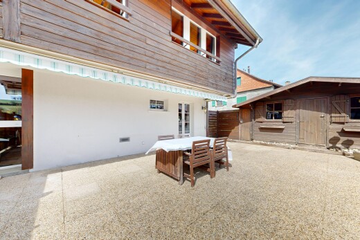 terrasse mit markise, terrasse, property visible, from property, und day time