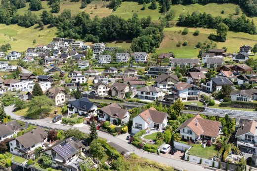lage auf der karte mit aerial map