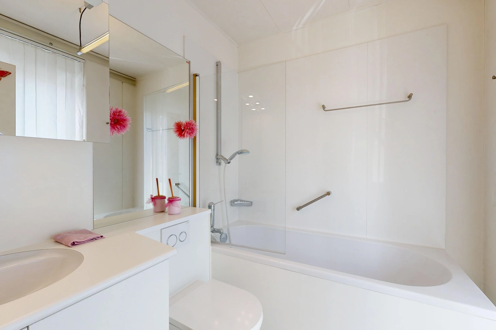 full bath featuring bathtub / shower combination and vanity
