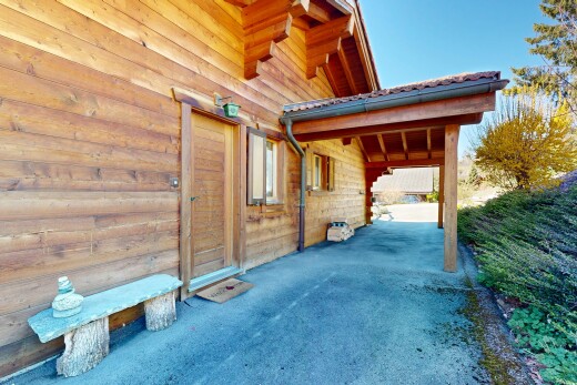 außenansicht mit from property, horizontale verkleidung, und day time