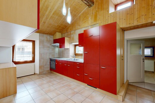 küche mit natürliches licht, natural light, dachschräge, vaulted ceiling, und light floor