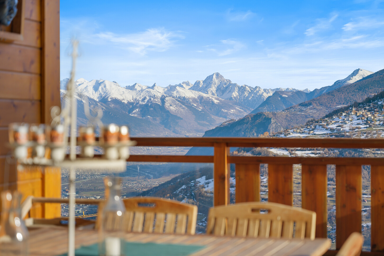 vue sur la montagne avec vue sur la montagne, mountain view, from property, day time, et snow