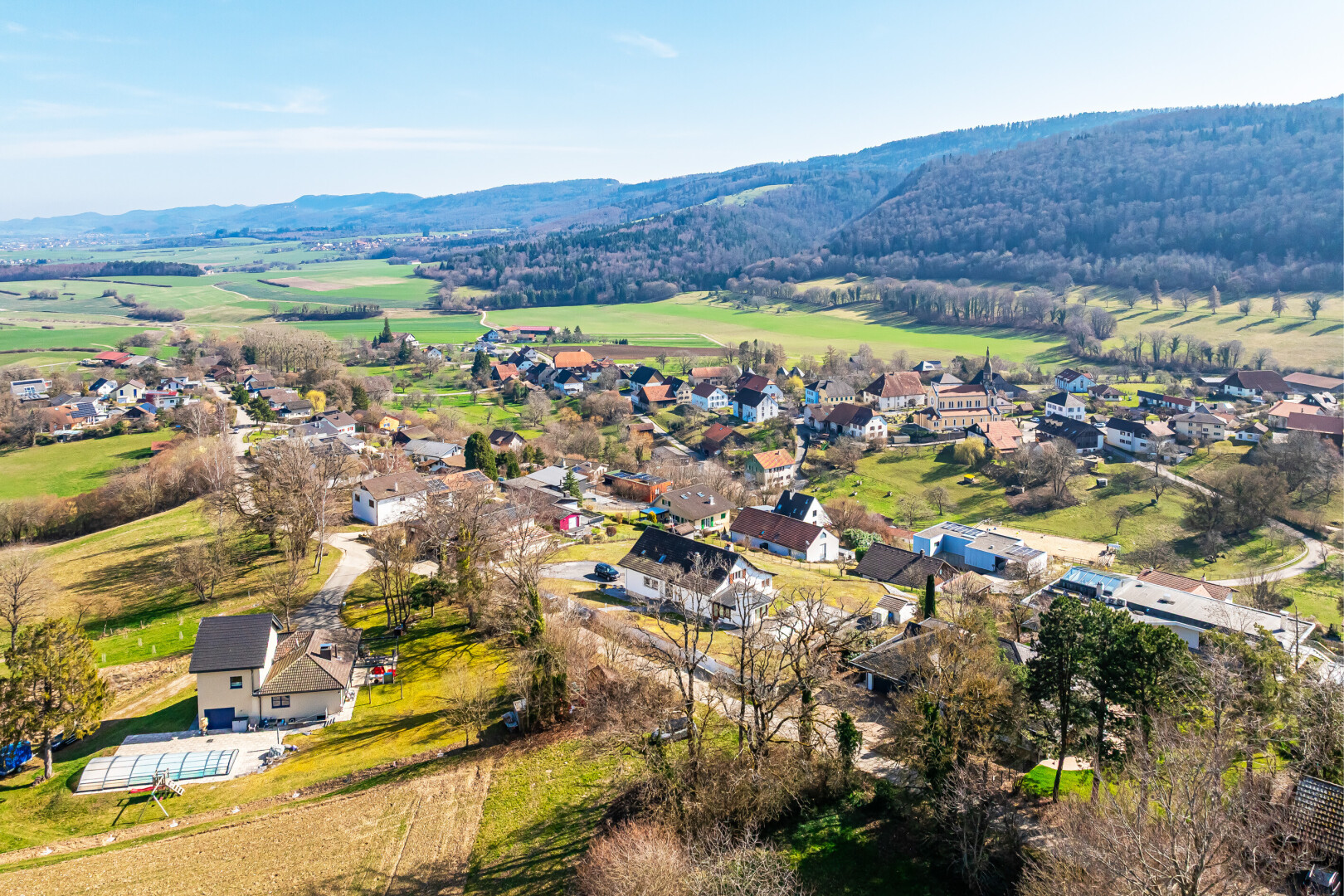 blick auf die berge mit day time, aerial view, wohngebietblick, residential view, und blick auf die berge