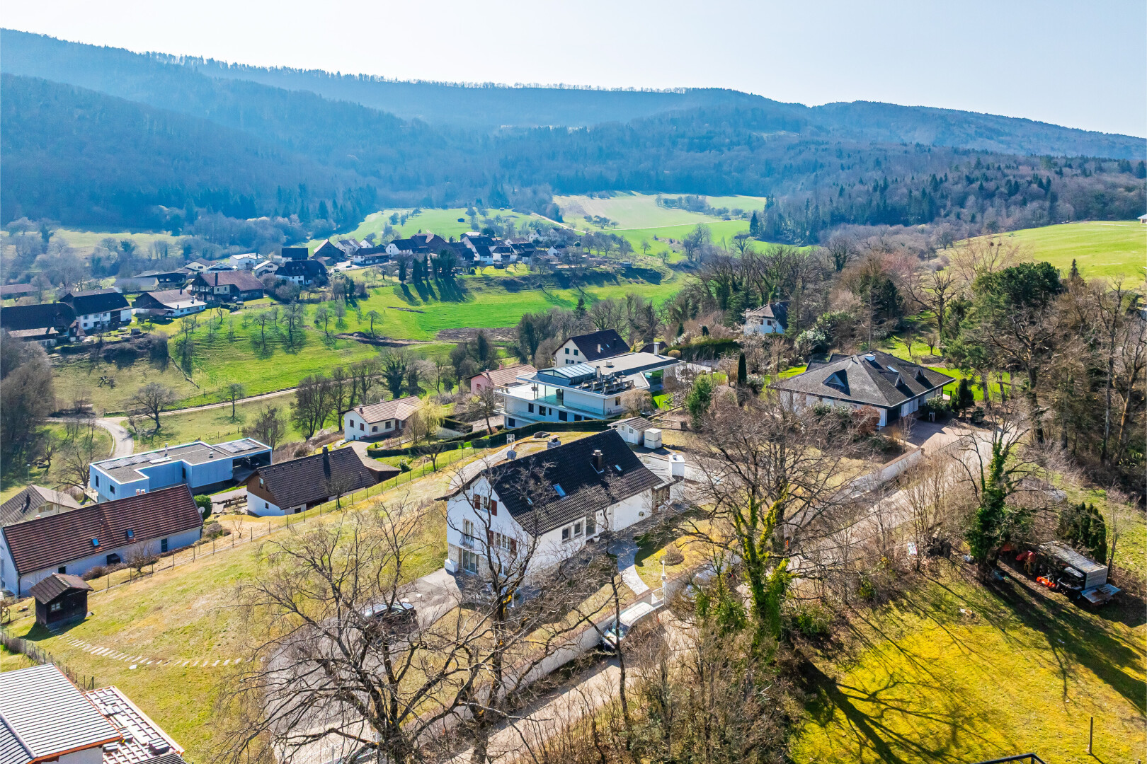 blick auf die berge mit residential view und wohngebietblick