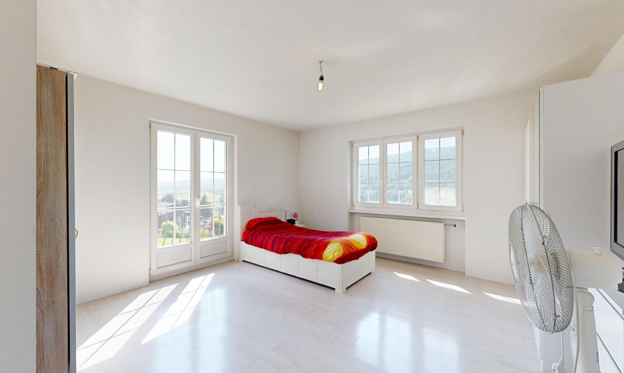 zimmer / schlafzimmer mit natural light, natürliches licht, kühler, drywall, und gipskartonwand
