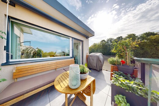 terrasse mit grill, from property, und day time