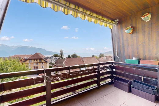balkon mit balkon, view focus, from property, und day time